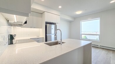 8500-8519 19 Ave SE in Calgary, AB - Building Photo - Building Photo