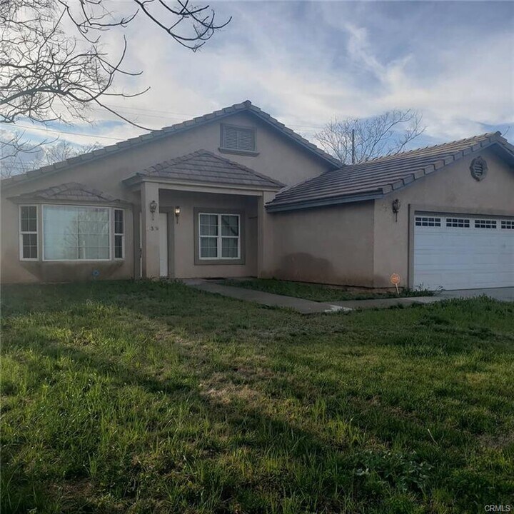 839 N Allen St in Banning, CA - Building Photo