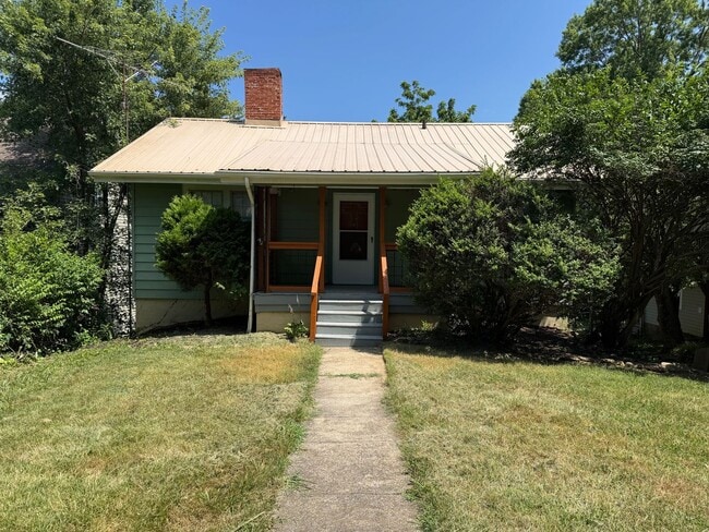 property at 40 Greenwood Rd