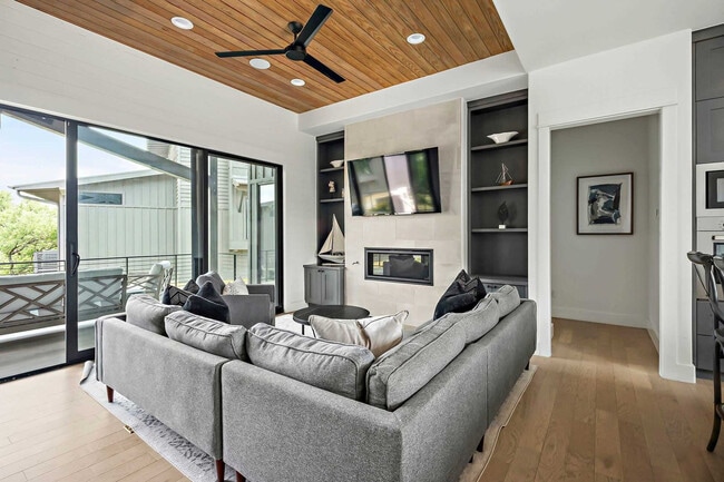 2204 Escape Blvd. in Spicewood, TX - Building Photo - Building Photo