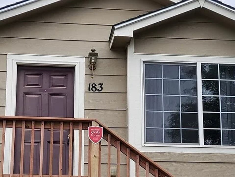 183 Ellers Grove in Colorado Springs, CO - Foto de edificio