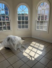 1141 S Alma St in San Pedro, CA - Foto de edificio - Building Photo