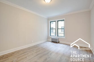 2333 N Spaulding Ave, Unit 1A in Chicago, IL - Building Photo - Building Photo