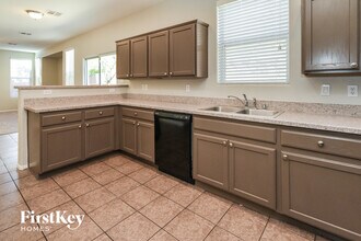 10221 Kermode Ct in Las Vegas, NV - Building Photo - Building Photo