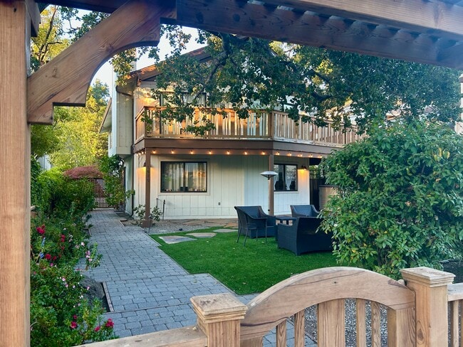 property at 1415 Byron St