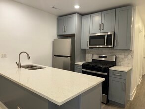 2731 S Homan Ave in Chicago, IL - Building Photo - Building Photo