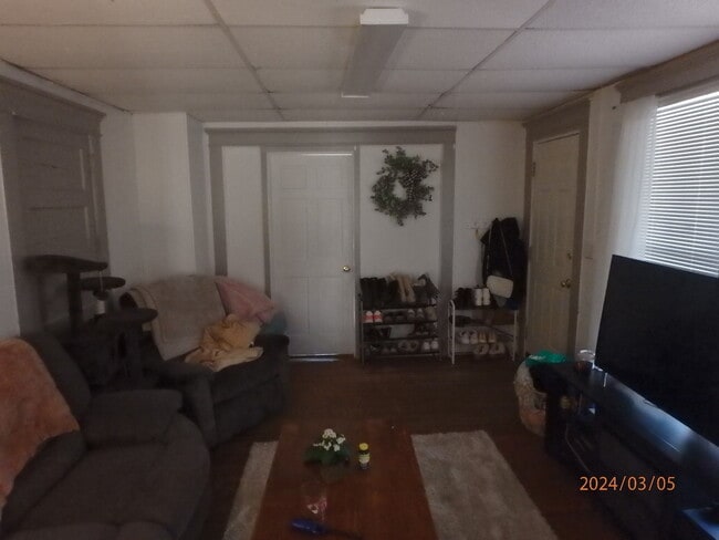 35 West University in Alfred, NY - Building Photo - Building Photo