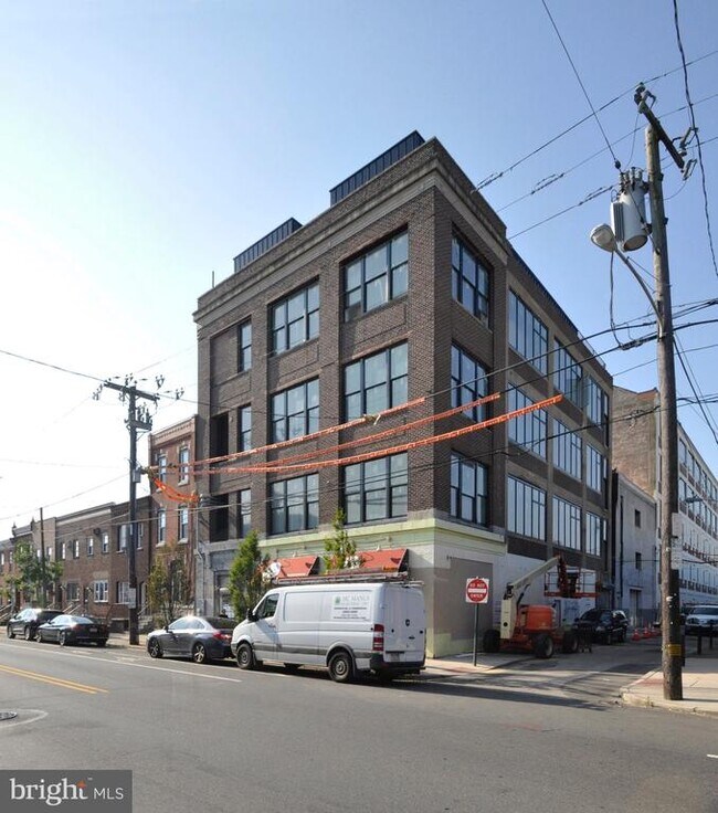 1218 E Snyder Ave in Philadelphia, PA - Building Photo - Building Photo