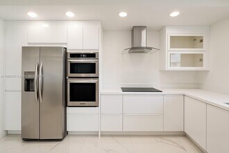 2781 NE 165th Terrace in North Miami Beach, FL - Building Photo - Building Photo
