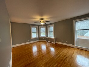 400 Bethlehem Pike, Unit 2 in Erdenheim, PA - Building Photo - Building Photo