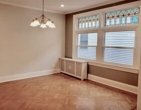 43 W 41st St, Unit #2 in Bayonne, NJ - Foto de edificio - Building Photo
