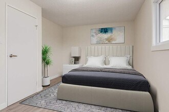 Lynbrook Townhouses in Moose Jaw, SK - Building Photo - Building Photo