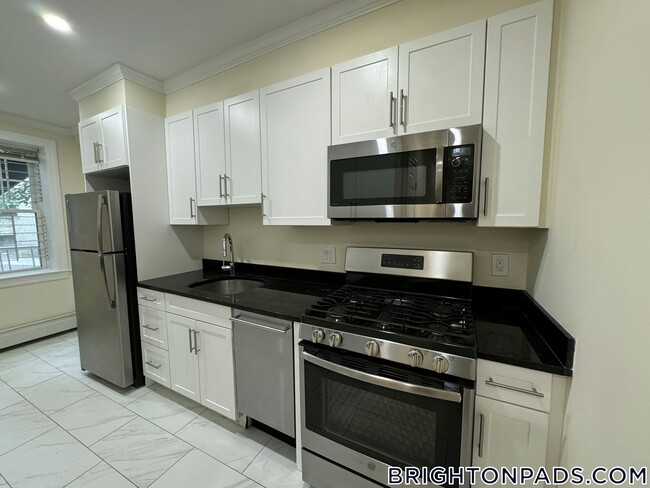 property at 100 Kilsyth Rd