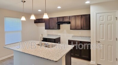 8541 Cheryl Ann Ln in Jacksonville, FL - Building Photo - Building Photo