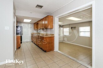 705 Vincent Dr in Mount Dora, FL - Building Photo - Building Photo