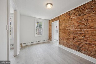 3645 Indian Queen Ln in Philadelphia, PA - Building Photo