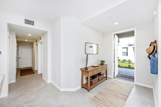 12640 Radiance Ct in Venice, FL - Foto de edificio - Building Photo