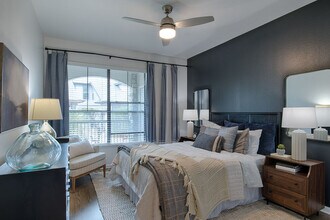 Silverado in Frisco, TX - Foto de edificio - Building Photo