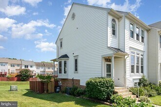 3354 Nadia Loop in Woodbridge, VA - Building Photo - Building Photo