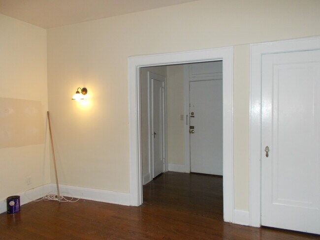 260 E Broad St in Westfield, NJ - Building Photo - Building Photo