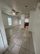 5711 China Berry Rd in Austin, TX - Building Photo - Building Photo