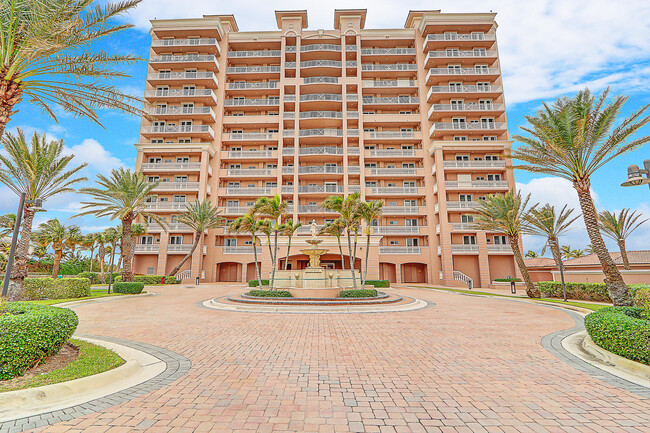 750 Ocean Royale in Juno Beach, FL - Building Photo - Building Photo