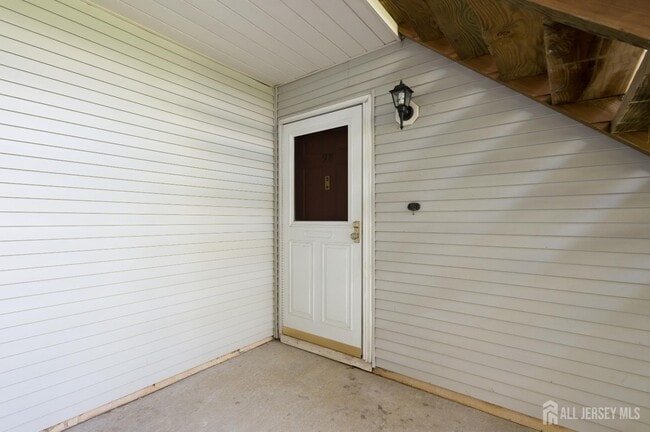 property at 98 Griggs Pl