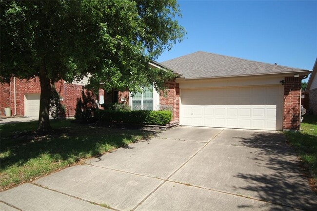 property at 1306 Colonial Manor Dr