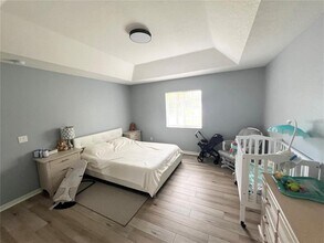 8470 Drolet Ave in North Port, FL - Building Photo - Building Photo