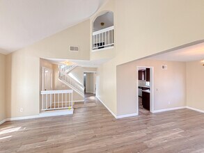 39360 Longhorn Ct in Palmdale, CA - Building Photo - Building Photo