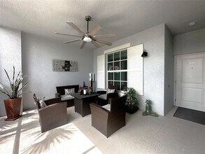 14261 Heritage Landing Blvd in Punta Gorda, FL - Foto de edificio - Building Photo