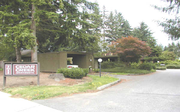 Cedar Creek Apartments in Marysville, WA - Foto de edificio