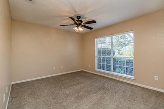 1547 Rivertrace Dr in Orange Park, FL - Building Photo - Building Photo