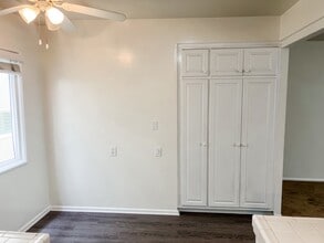 321 Homer St in Manhattan Beach, CA - Building Photo - Building Photo
