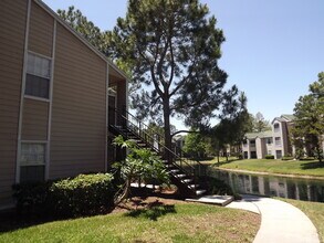 5112 Park Central Dr in Orlando, FL - Building Photo - Building Photo