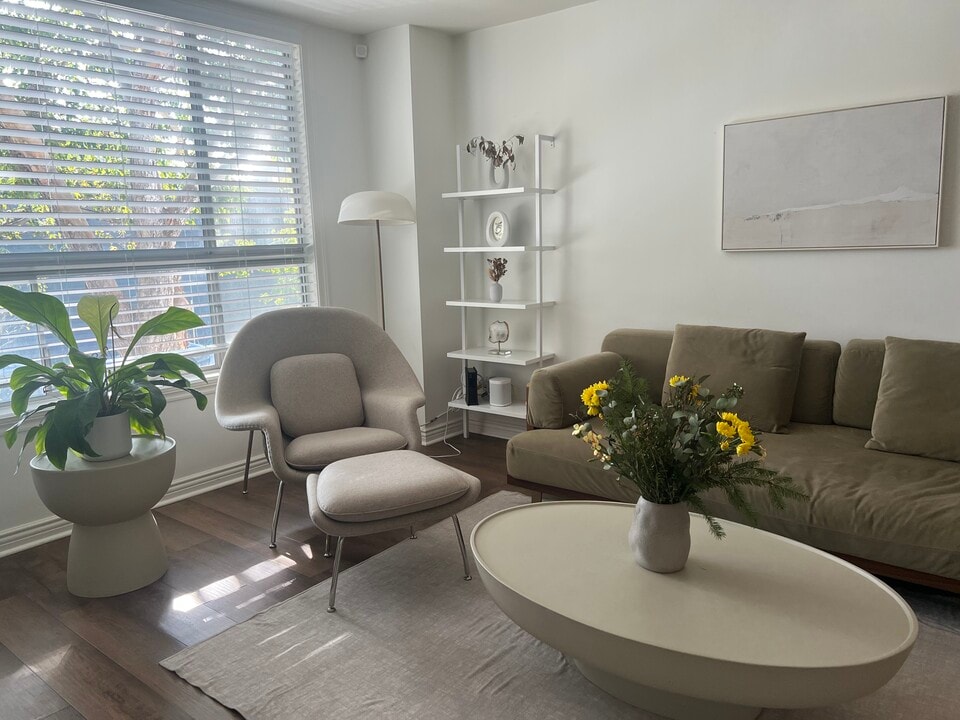1457 Stanford St in Santa Monica, CA - Building Photo