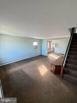 9944 Ferndale St in Philadelphia, PA - Building Photo