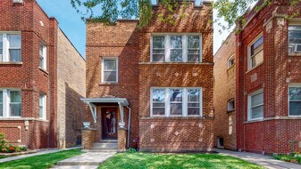 4839 N Kenneth Ave, Unit # 1 in Chicago, IL - Building Photo