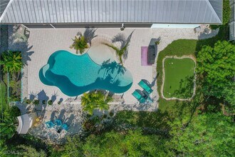 14390 Tamarac Dr in Bokeelia, FL - Foto de edificio - Building Photo