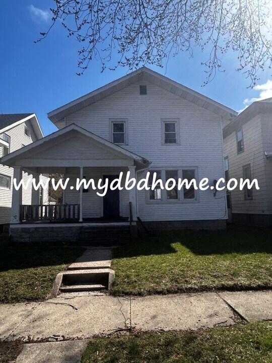 2817 Central Dr in Fort Wayne, IN - Building Photo