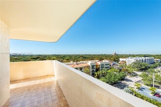 600 Biltmore Way, Unit 1014 in Coral Gables, FL - Building Photo - Building Photo