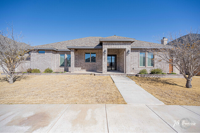 5204 Balfour Ct