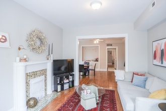 1315 W Eddy St in Chicago, IL - Building Photo - Building Photo