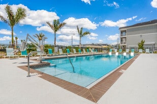 Springs at Coral Shores in Cape Coral, FL - Building Photo