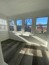 1608 B Ave NE in Cedar Rapids, IA - Building Photo - Building Photo