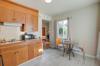 3600 Grand Ave in Oakland, CA - Building Photo - Building Photo