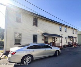 112 Green Pl in Scranton, PA - Foto de edificio - Building Photo