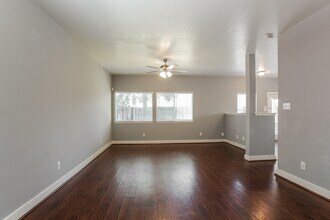 419 Laurel Sage Dr in Houston, TX - Building Photo - Building Photo