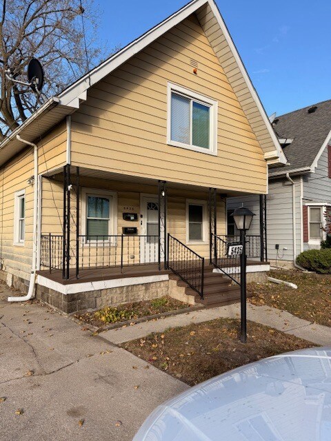 5435 Douglas Rd in Toledo, OH - Building Photo - Building Photo