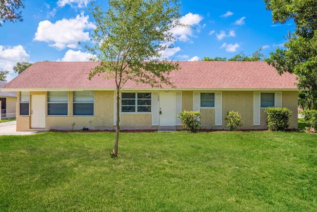 property at 1020 Fontana St